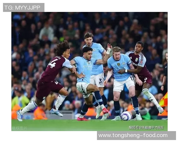 足总杯惊现乌龙球巴萨小胜巴黎圣日耳曼引发全场热议