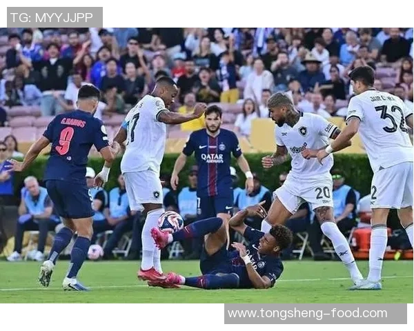 国王杯激战AC米兰逆转曼城乌龙球成关键瞬间