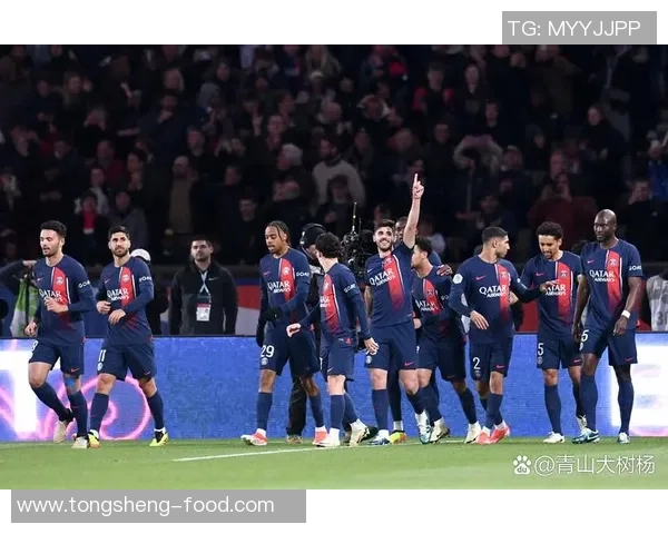 西甲激战波尔图与巴黎圣日耳曼平局红牌事件引发全场热议与转会猜想